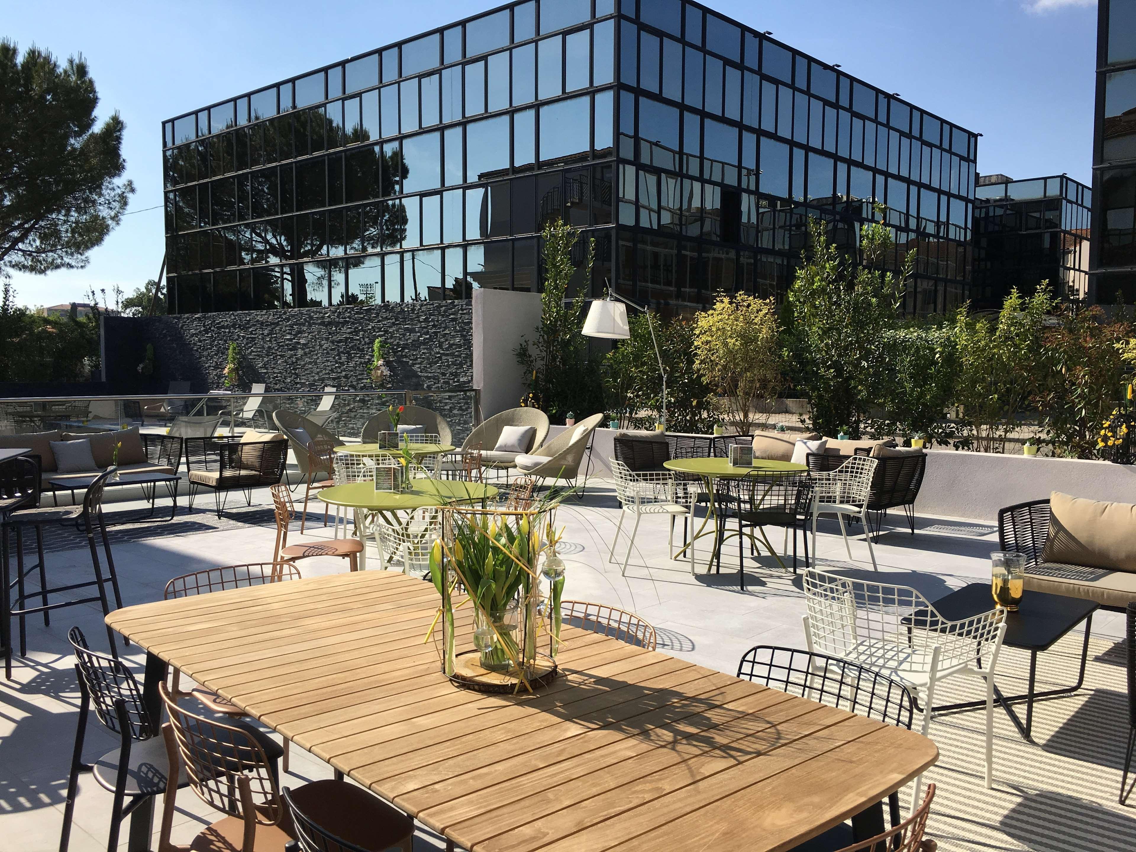 Radisson Hotel Aix En Provence Aix-en-Provence Esterno foto