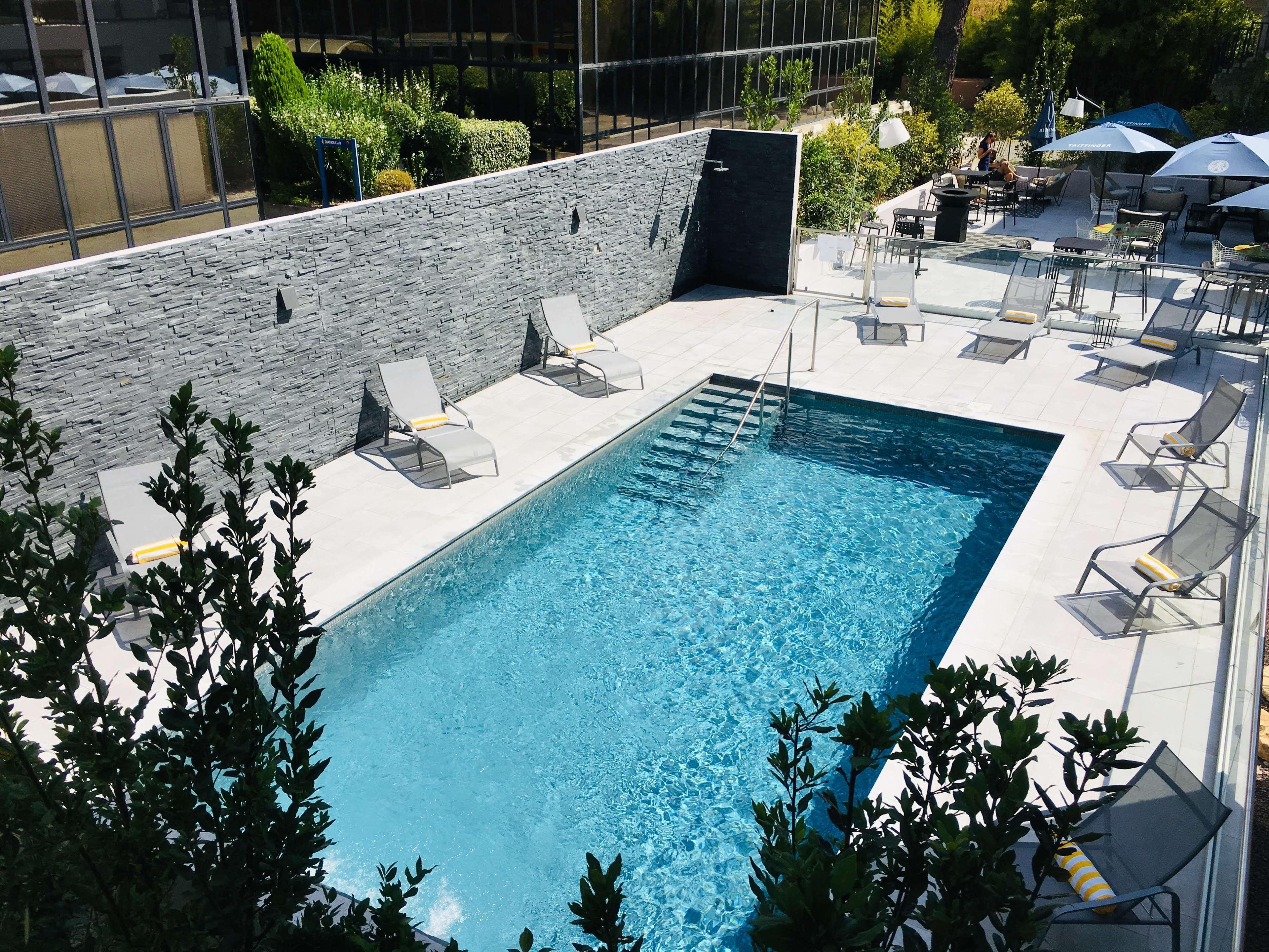 Radisson Hotel Aix En Provence Aix-en-Provence Esterno foto